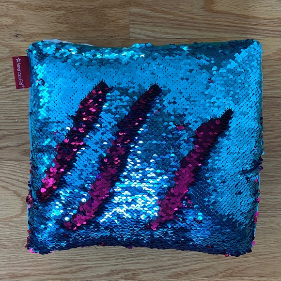 American Girl NWOT Sequins Pillow - Picture 4 of 8